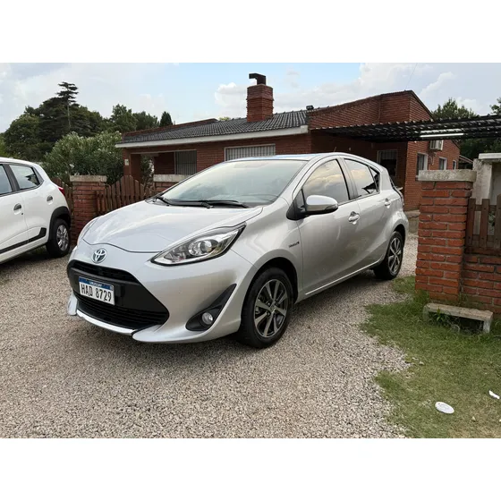 Toyota Prius 1.5 C Hibrido At