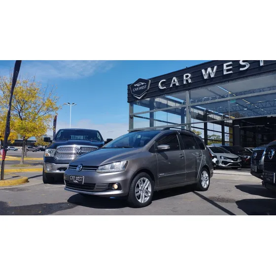 Volkswagen Suran 1.6 Highline