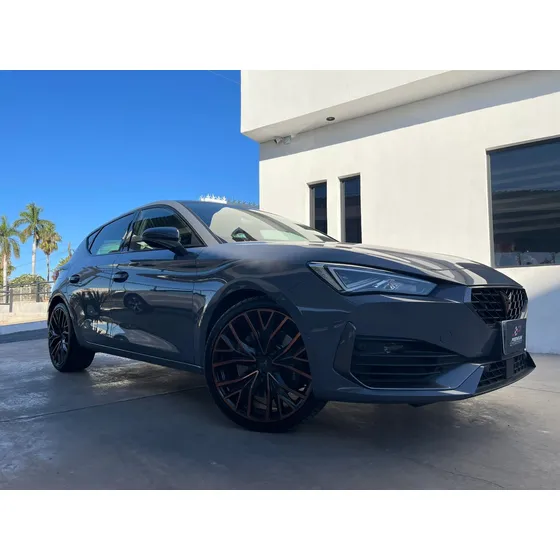 Cupra Leon 300hp