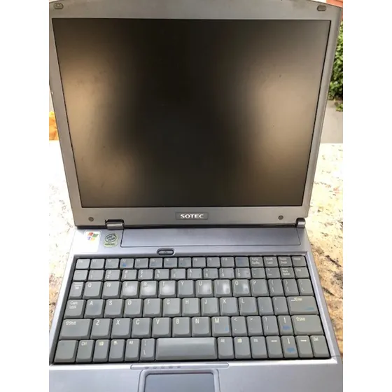 Venda Notebook Sotec - Leia