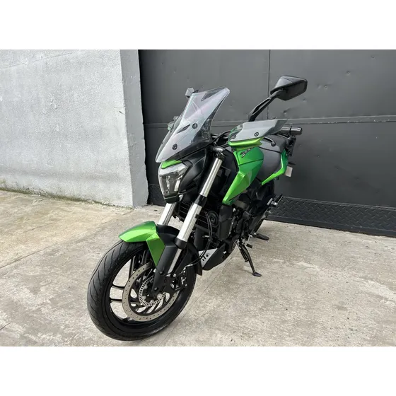 Dominar 400 2024