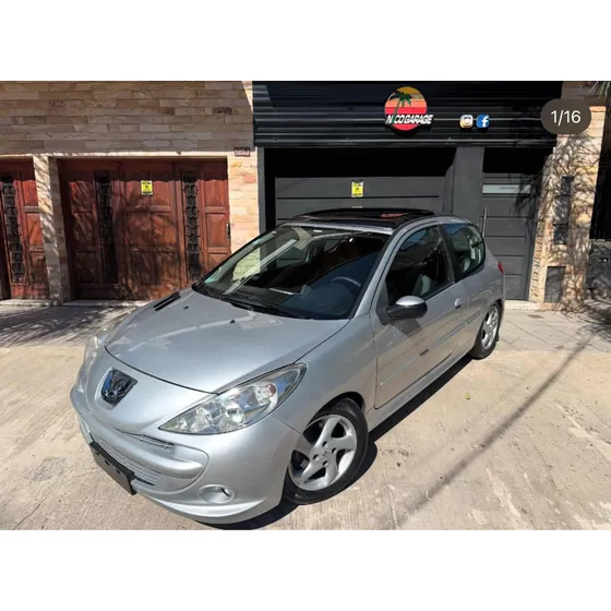 Peugeot 207 1.6 Feline 106cv