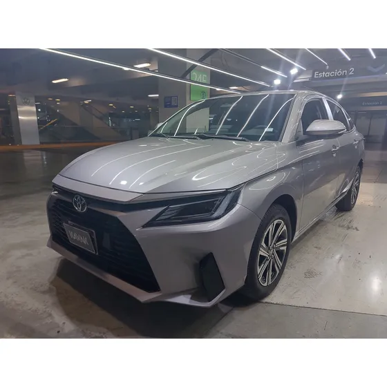 Toyota Yaris 1.5 S Hi Cvt