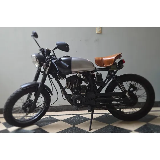 Mondial Cafe Racer W150 Año 2020