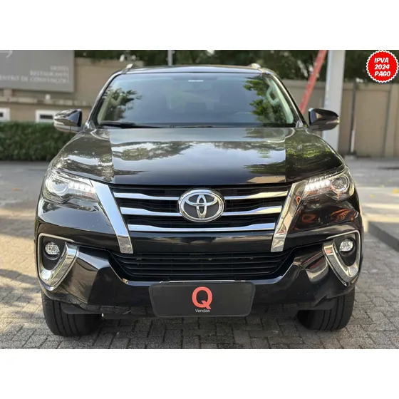 Toyota Hilux Sw4 2.8 Srx 4x4 16v Turbo Intercooler Diesel 4p Automático