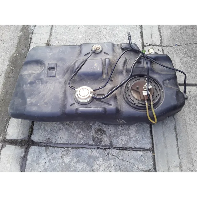 Tanque De Gasolina Caliber (sin Conjunto)