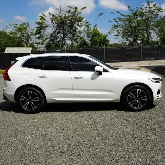 Volvo Xc60 2021 2.0 T5 Awd Momentum