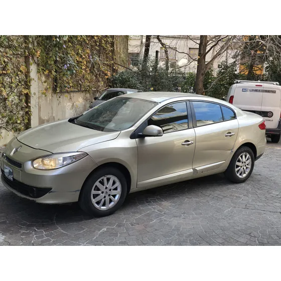 Renault Fluence 2.0 Dynamique Pro.cre.auto