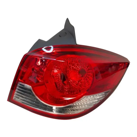 Faro Trasero Derecho Valeo Chevrolet Cruze 5 Puertas 11 A 15