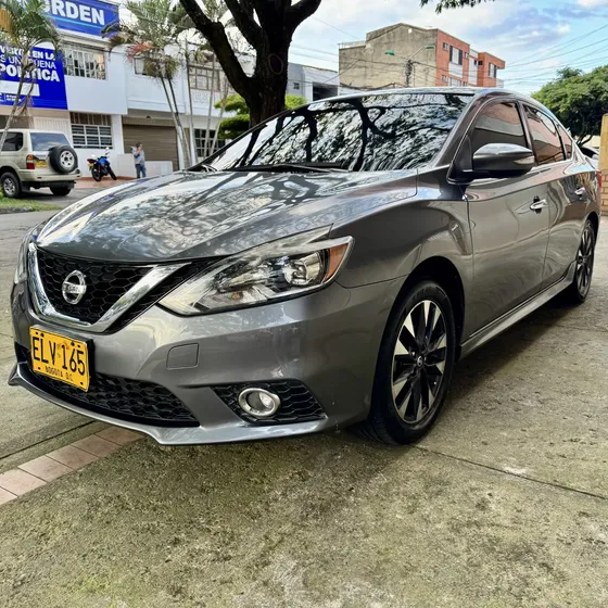 Nissan Sentra 2018 1.8 B17 Exclusive Blindado