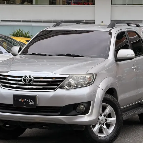 Toyota Fortuner 2014 2.7l 4x2