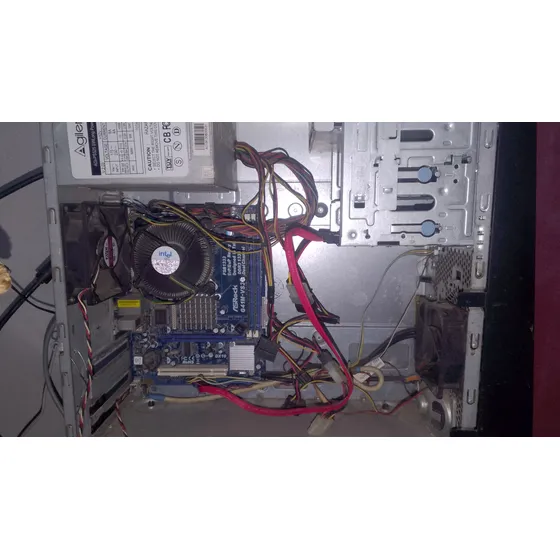 Asrock G41m-vs3, Intel Pentium 2.80ghz, 300gb. 8gb Ram Ddr3