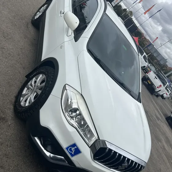 Suzuki S-cross 2020 2wd At