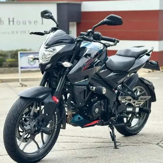Pulsar Ns-160 Fi