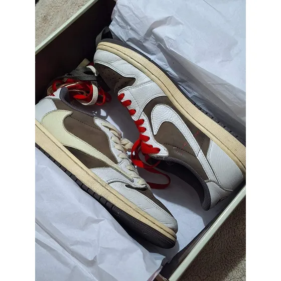 Air Jordan 1 Low X Travis Scott Tenis