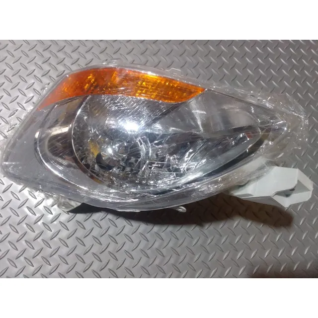 Faro Toyota Yaris Delantero Izquierdo  2006-2012 Nuevo 