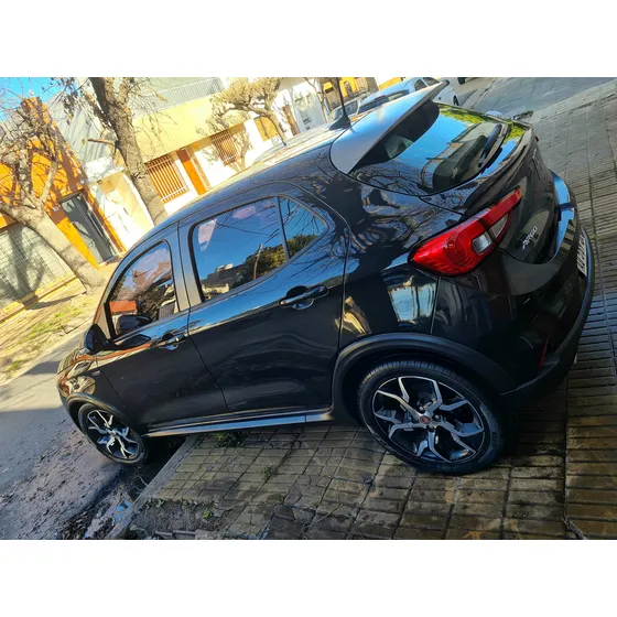 Fiat Argo 1.8 Hgt