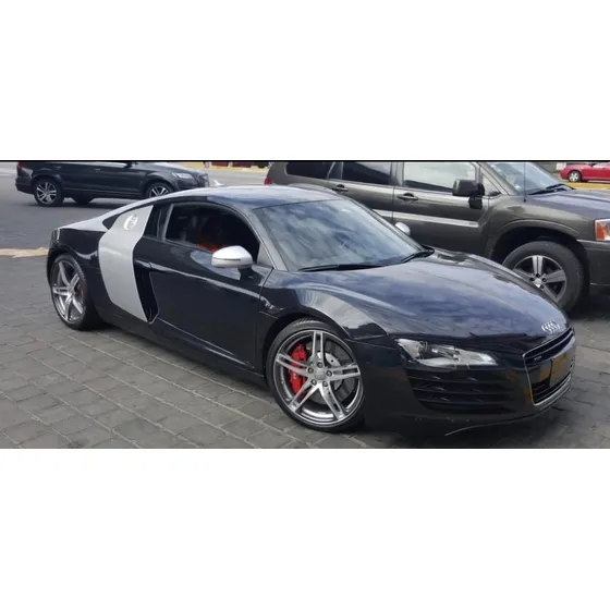 Audi R8 4.2 Quattro 6vel At