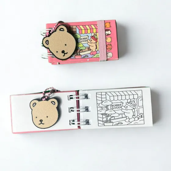 Chaveiro Caderno De Pintura Stitch Bobie Good Capa Dura