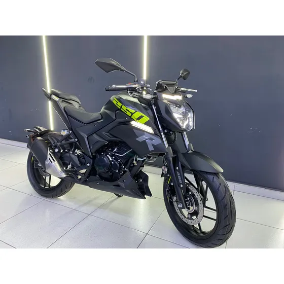 Akt 250 R