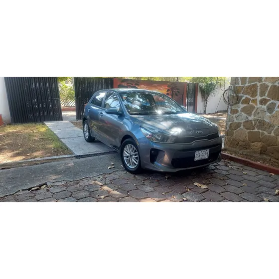 Kia Rio 1.6 Lx Hatchback Mt