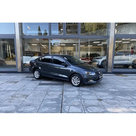 Volkswagen Polo 1.6 Comfortline Tiptronic