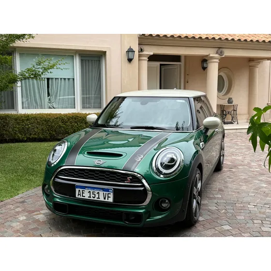 Mini Cooper S 2.0 F56 Look Jcw 192cv 3p At