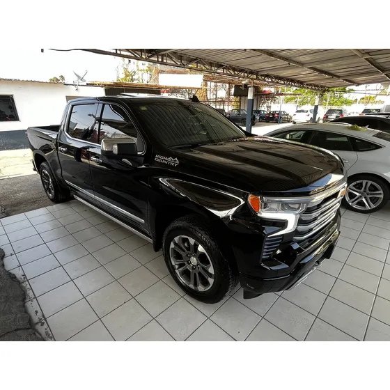 Chevrolet Cheyenne 5.3 Dobre Cabina High Country 4x4 At
