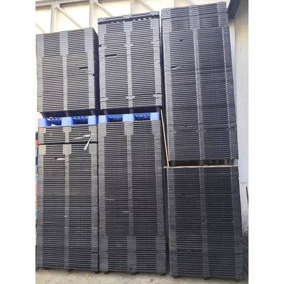 Paletas De Plástico  Medidas De 40 X 47 Pulgadas