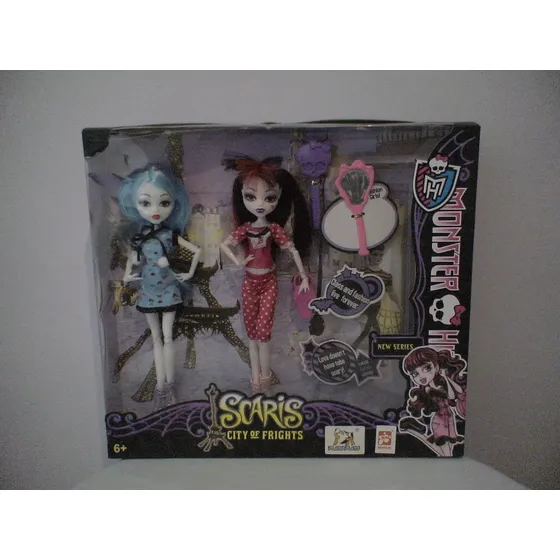 Muñeca Monster High Scaris Duo
