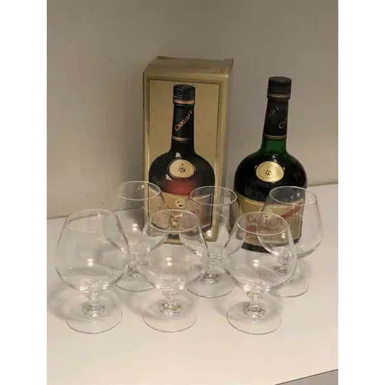 Brandy Carlos I Con Set De Seis Copas De Cristal .