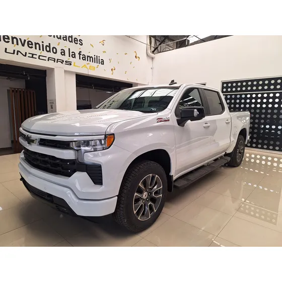 Chevrolet Cheyenne 5.3 Rst At