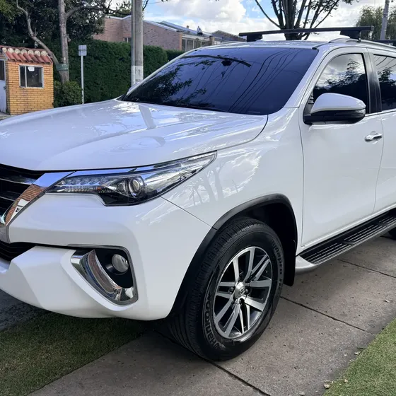 Toyota Fortuner 2019 2.8l