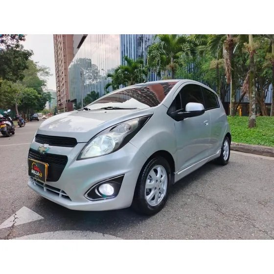 Chevrolet Spark Gt 1.2 Lt Full Equipo Exploradoras Rines De Lujo Dvd Luces Led Hermoso