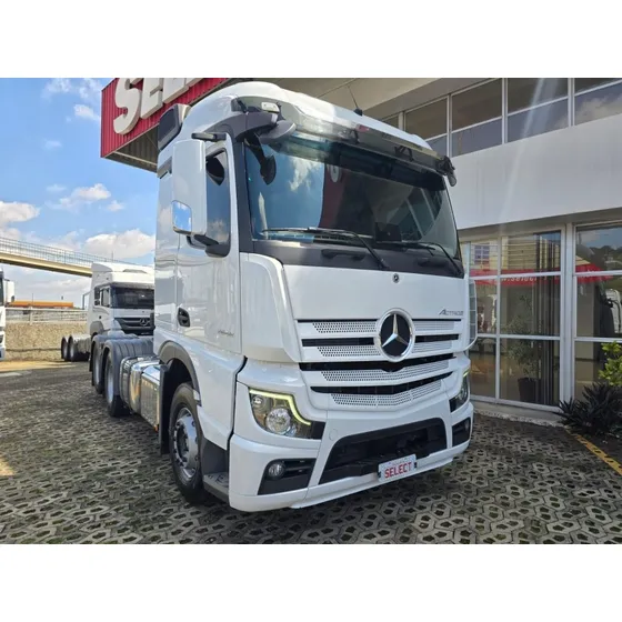 Mercedes Benz Actros 2548 Ls 6x2 2023/2024.