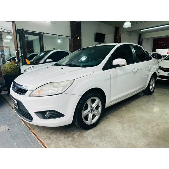 Ford Focus 2 1.6 Trend Sigma