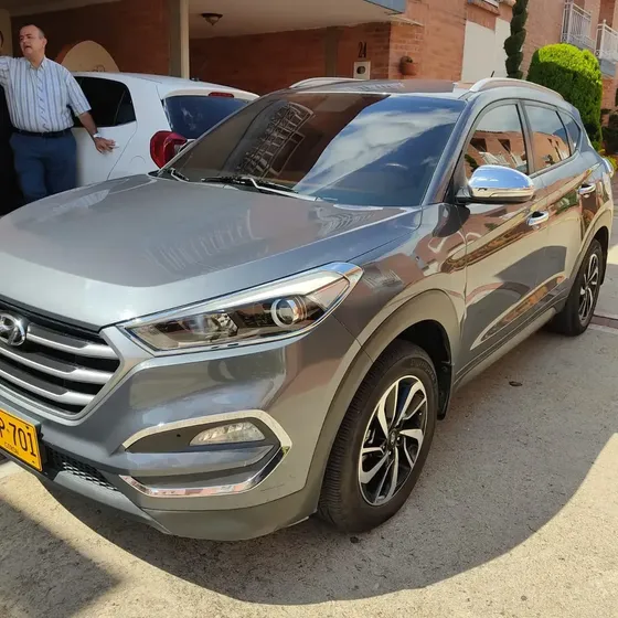 Hyundai Tucson 2.0 Gl Premium usado en Fontibón