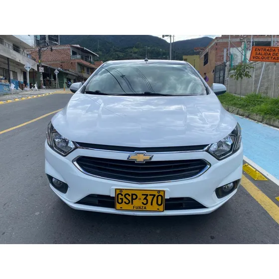 Chevrolet Onix 1.4 Ltz 4 P