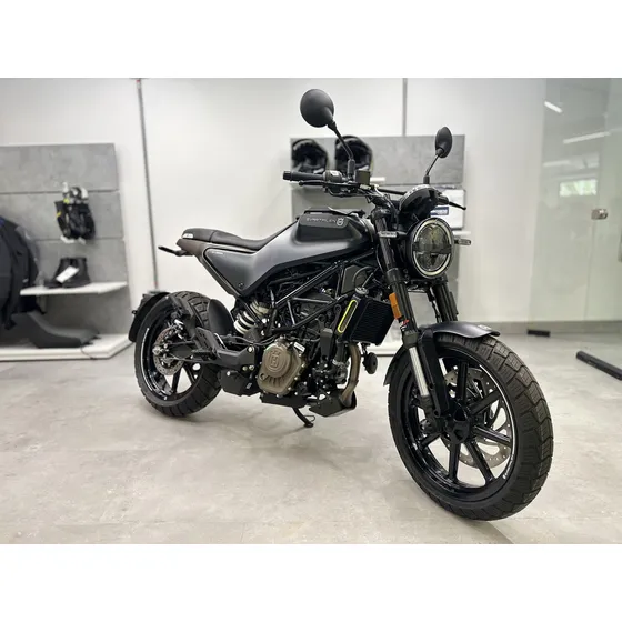 Husqvarna Svartpilen 200