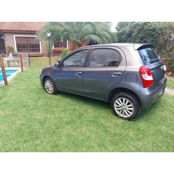 Toyota Etios 1.5 Xls