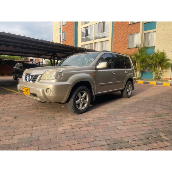 Nissan X-trail 2.5 X Ltd