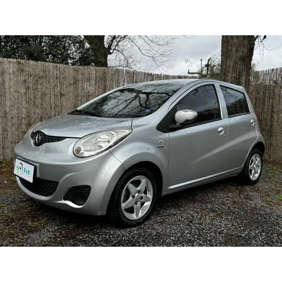 Jac J2 Luxury