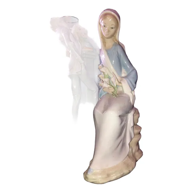 Figura Porcelana Lladro Niña Sentada Con Lirios Catalogada