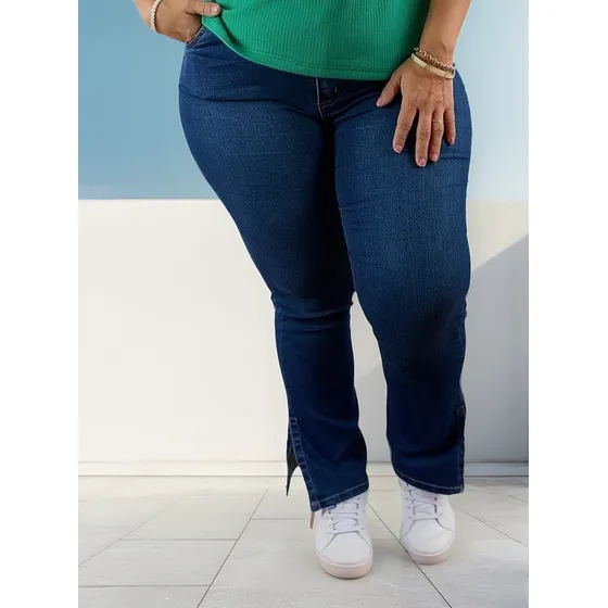 Pantalón Jean Azul Tipo Cropped Babilón