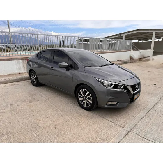 Nissan Versa 1.6 Advance