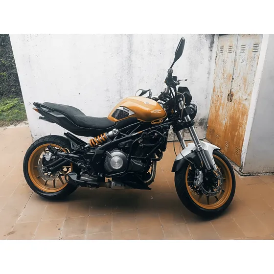 Benelli Tnt 300 Año 2018