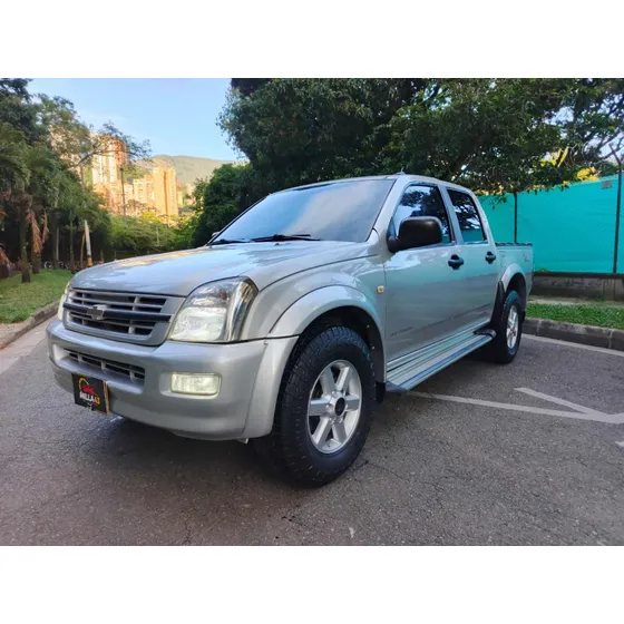 Chevrolet D-max 4x4 3.000 Turbo Diesel Full Equipo Dvd Luces Led