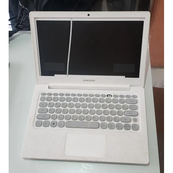 Carcaça Completa Notebook Samsung Flash F30