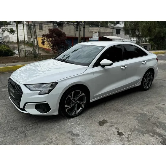 Audi A3 1.4 Sedán 35tfsi Dynamic At Dsg