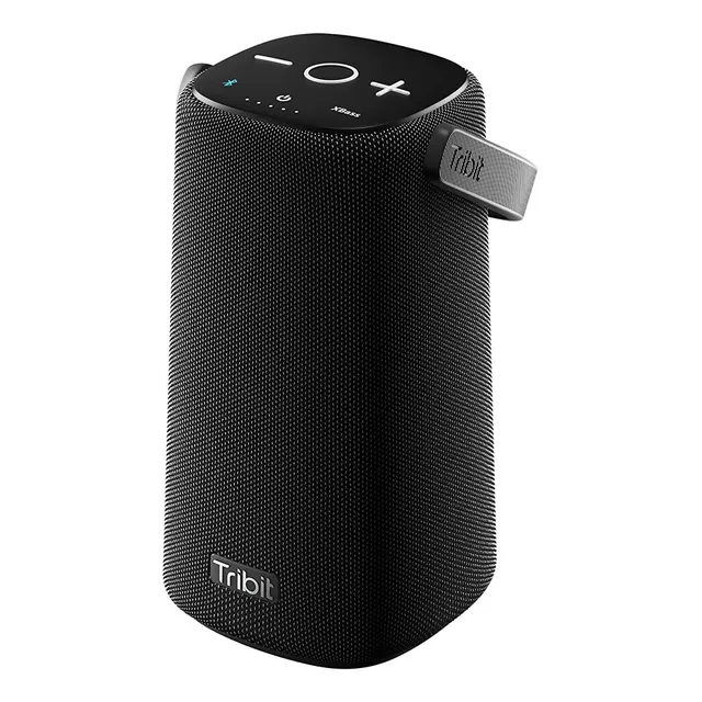 Bocina Tribit STORMBOX PRO portátil con bluetooth waterproof negra